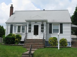 8 Stony Hill Rd, Clifton, NJ 07013