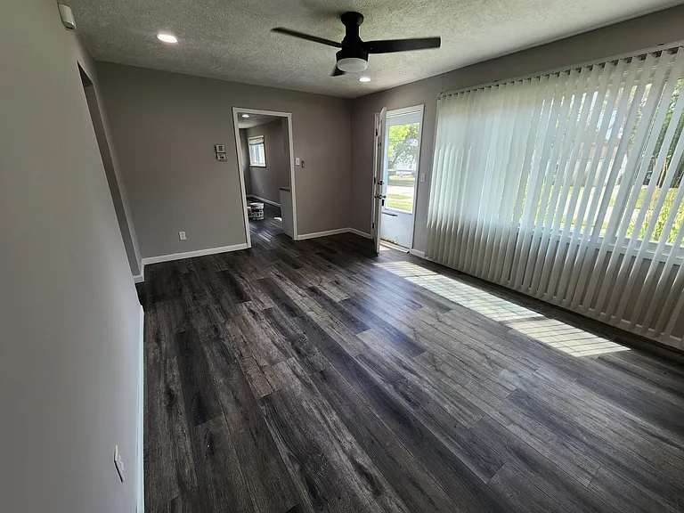 33 Ledgewood Dr — Photo 14