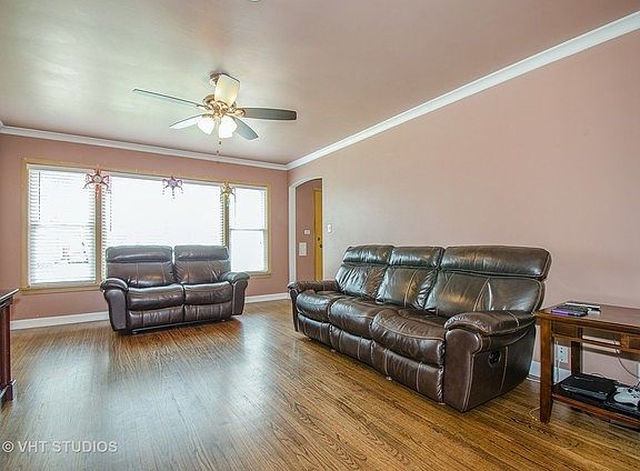 2nd image of 4525 N Opal Ave