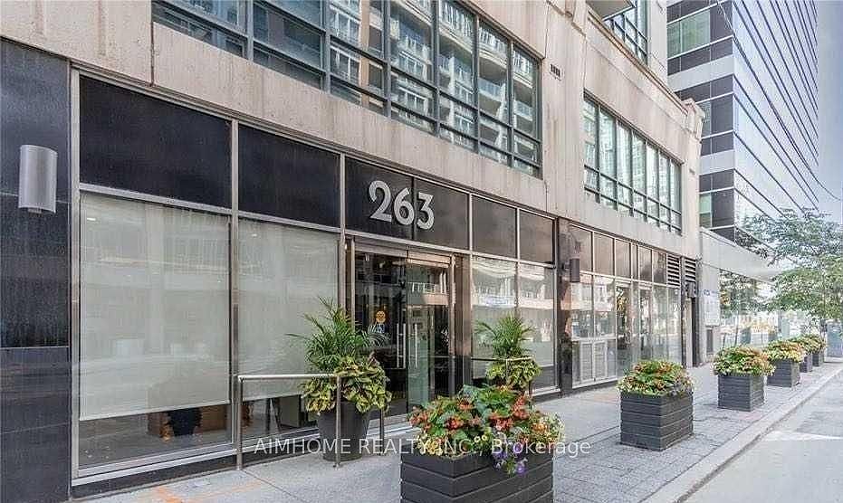 1st image of 263 Wellington St W #1206