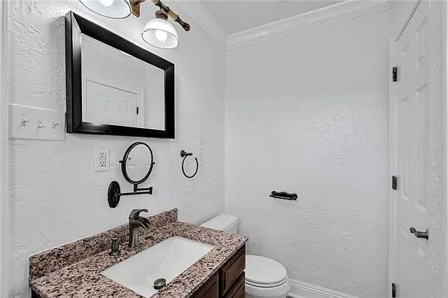 914 Rowley Blvd — Photo 12