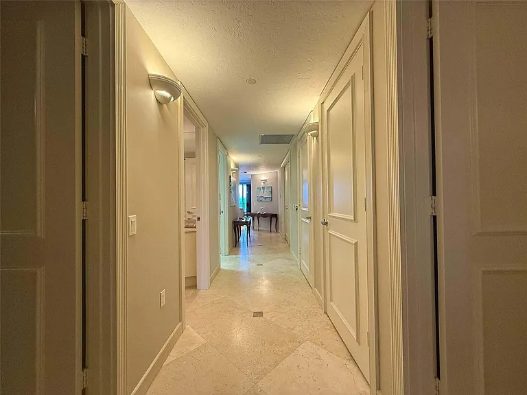 800 Ocean Dr #1104 — Photo 27
