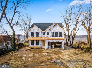 1158 E Riverside Ave, Baltimore, MD 21221