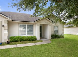 1482 Summit Oaks Dr W, Jacksonville, FL 32221