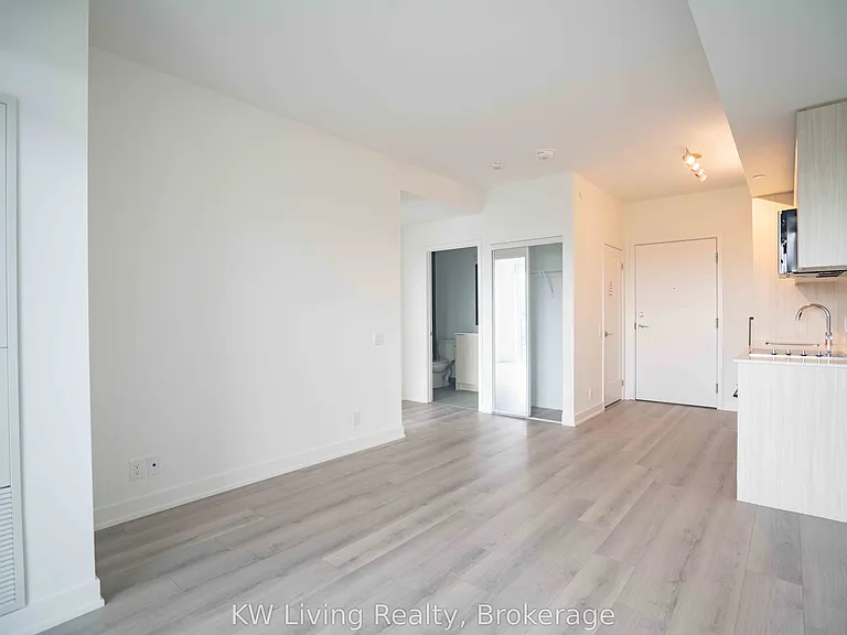 20 Deans Dr #512 — Photo 9