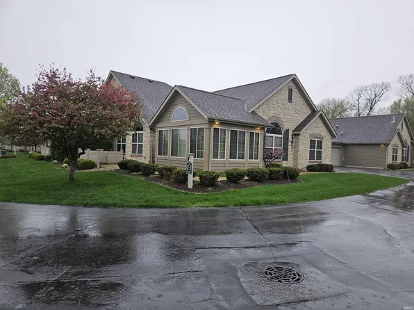 832 Dublin Dr #16, Mishawaka, IN 46545