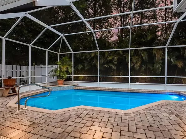 11875 Hollyhock Dr, Lakewood Ranch, FL 34202