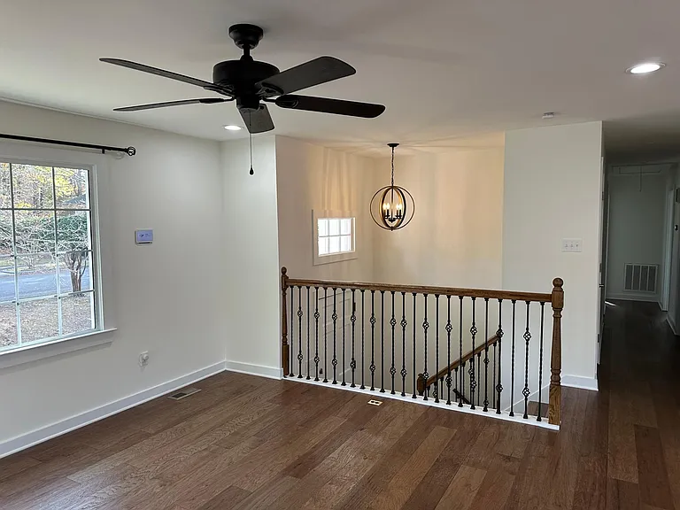 8205 Kestrel Dr — Photo 7