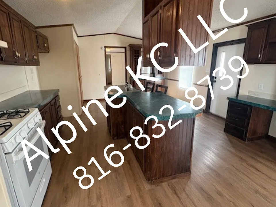 5505 SW Lakefront Ln S #5