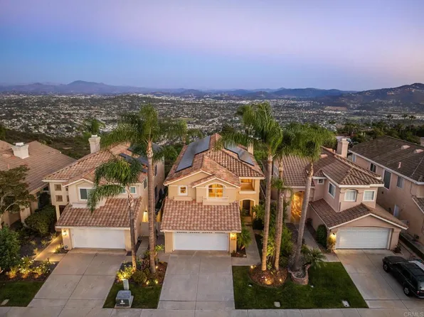 2395 S Summit Circle Gln, Escondido, CA 92026