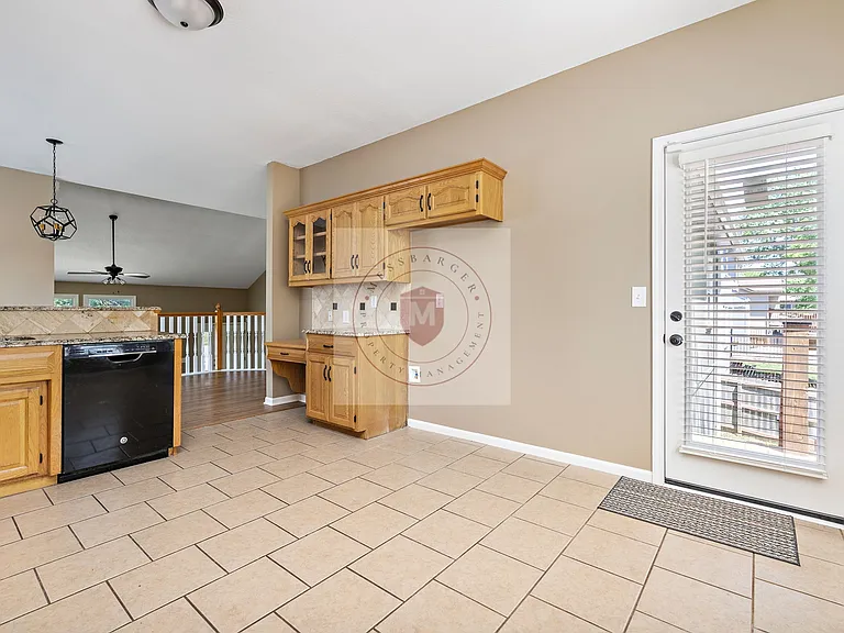 14003 W 110th Ter — Photo 11