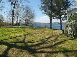 209 Westerly Bradford Rd, Westerly, RI 02891