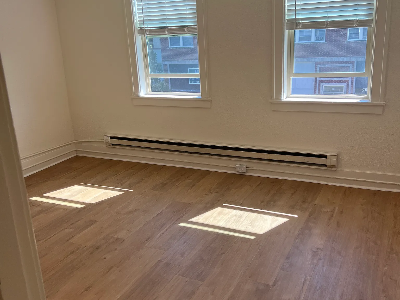 Studio, 400 sqft, $1,000 — Photo 2
