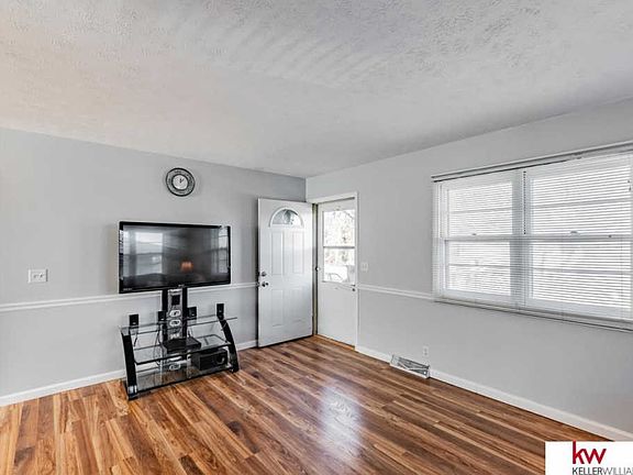 5th image of 1819 Avenue B