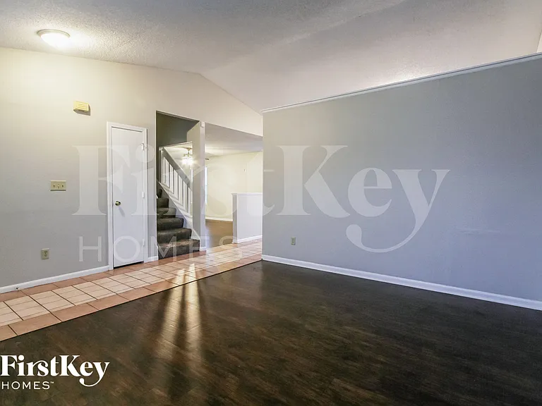 2956 Driving Wind Way — Photo 4