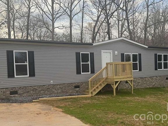 2nd image of 3007 Michelle Dr
