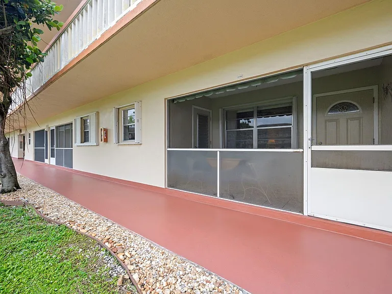 5300 Washington St #108D — Photo 2