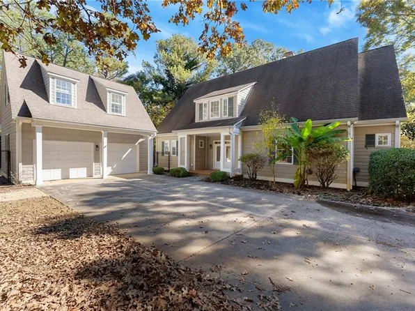 3130 Dunlap Dr, Gainesville, GA 30506