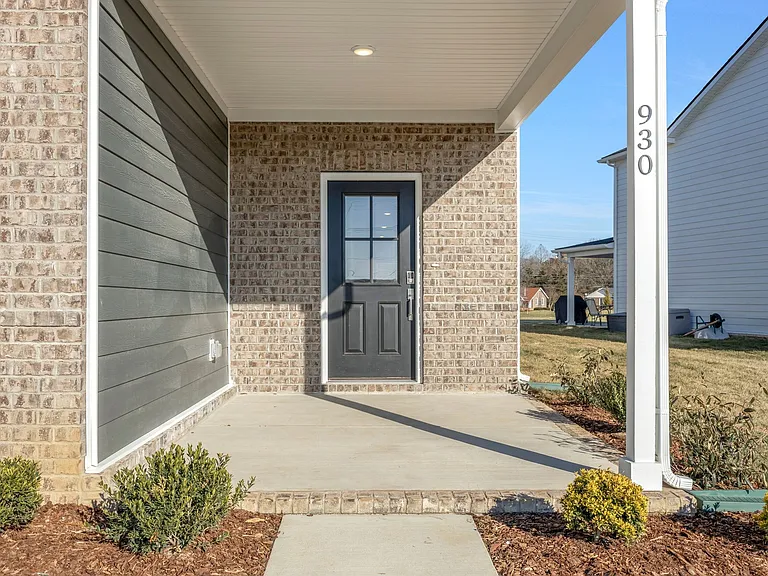 930 Watercourse Ct — Photo 4