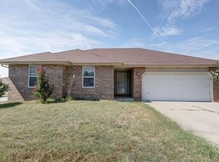 3111 W Sheffield St, Springfield, MO 65802