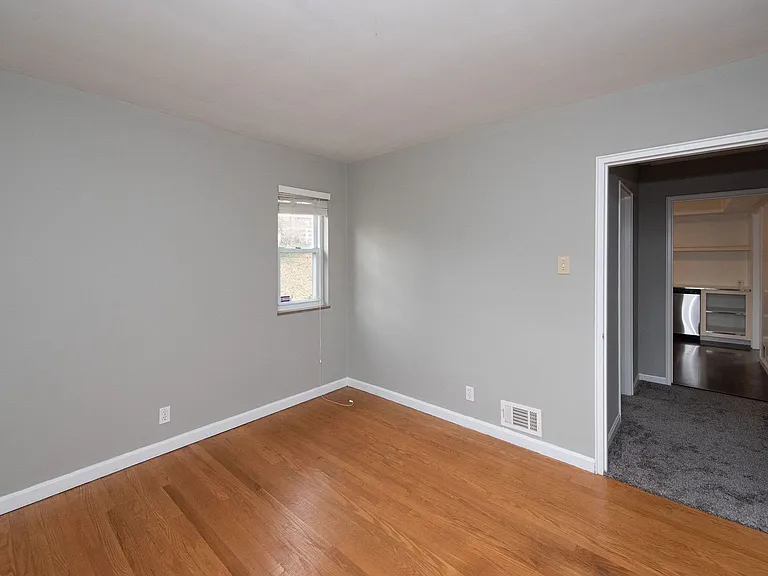 3031 Irvella Pl — Photo 32