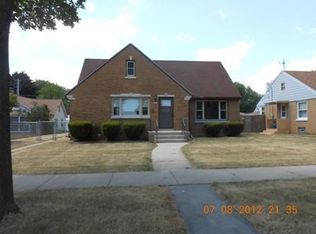 6065 N 35th St, Milwaukee, WI 53209