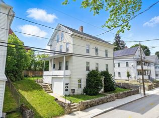 17 Granite St, Webster, MA 01570