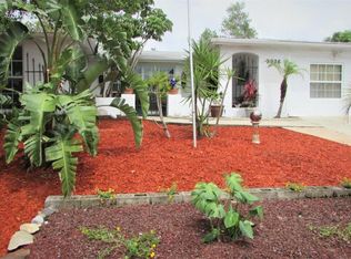 9926 Rainbow Ln, Port Richey, FL 34668