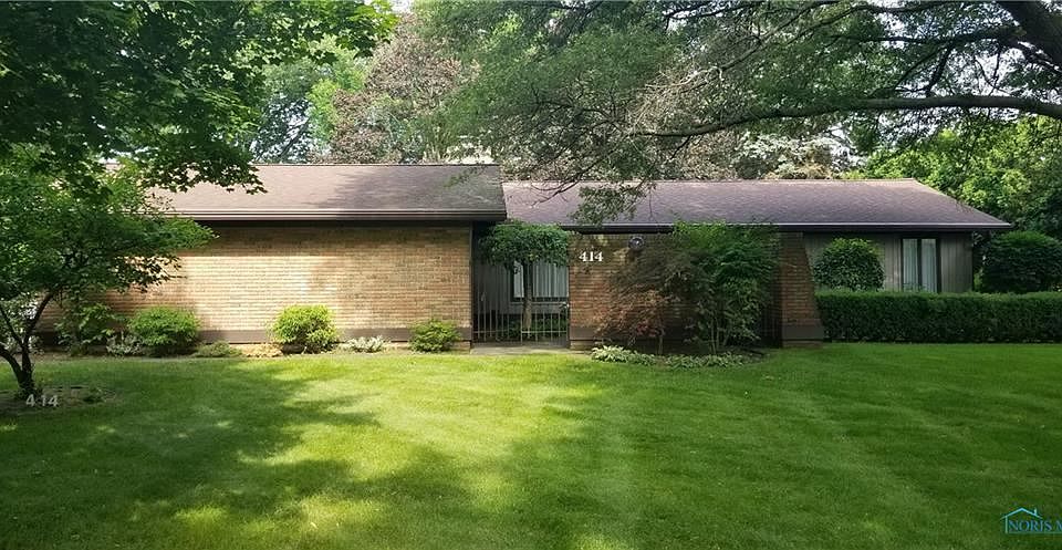 1st image of 414 Forest Dr
