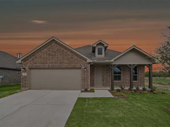 804 Silverleaf Dr, Ennis, TX 75119