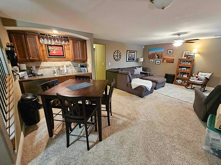 4712 Plumthicket Dr — Photo 15