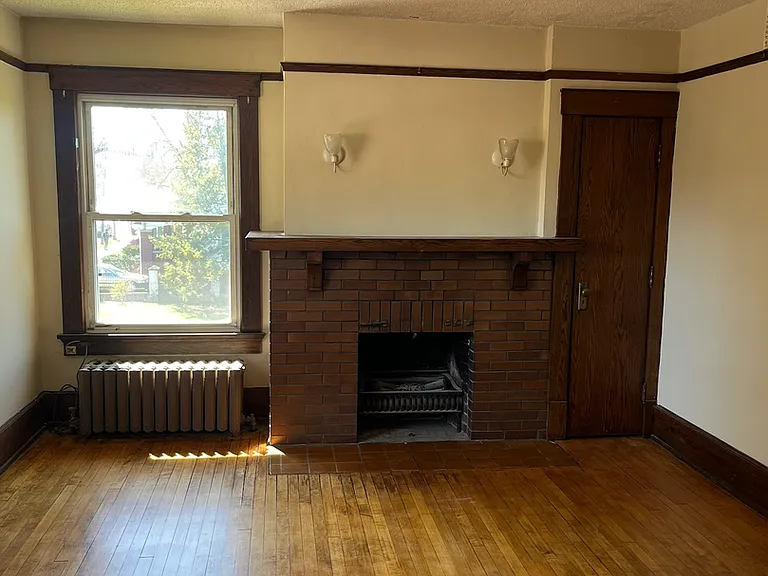 644 N 7th St #2 — Photo 5