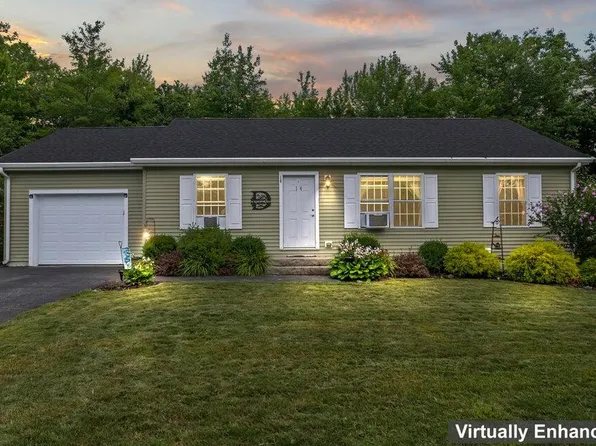 14 Fox Hollow Drive, Auburn, ME 04210