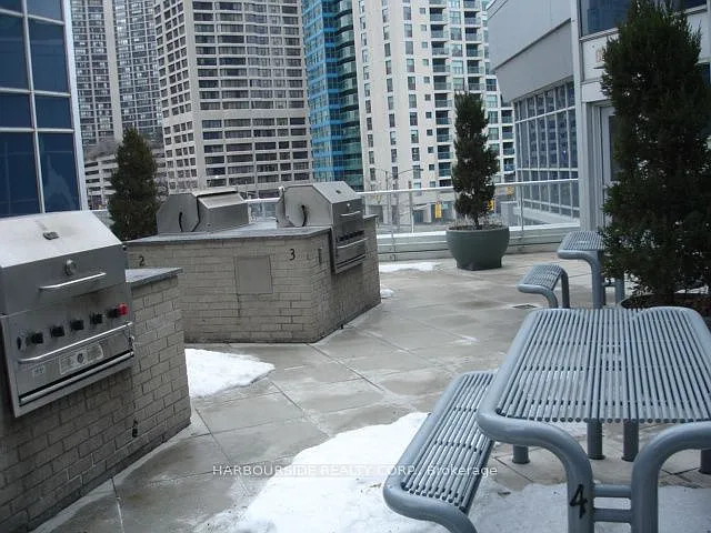 8 York St #3113 — Photo 19