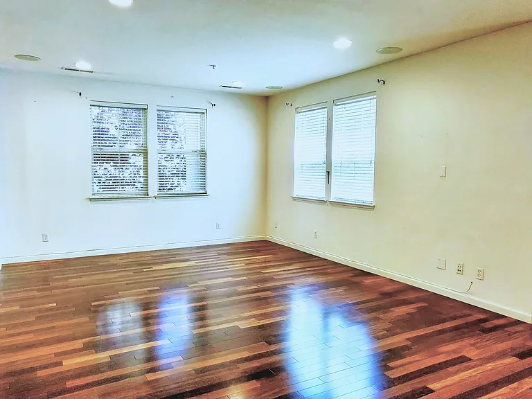 2576 Heron Ct — Photo 7
