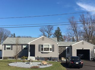 15 Armanella St, Chicopee, MA 01020