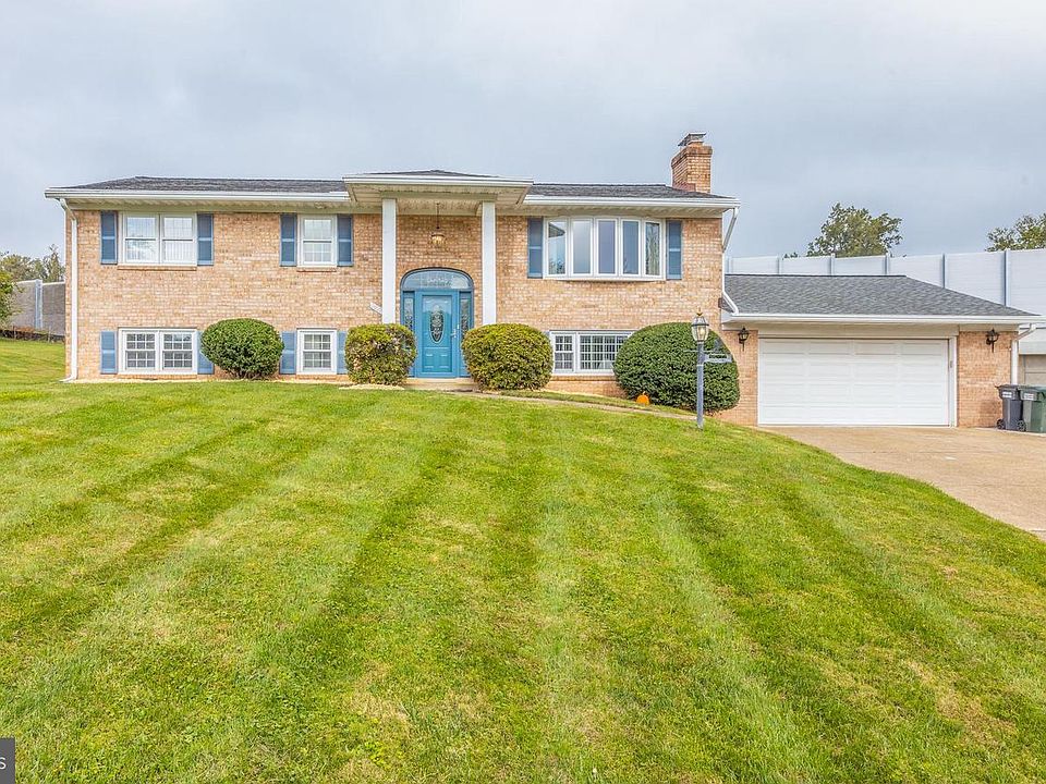 1st image of 2800 Albany Ct