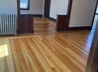 1345 Newport Ave FLOOR 1, Pawtucket, RI 02861