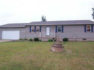 24038 N Tanya Ct, Manito, IL 61546
