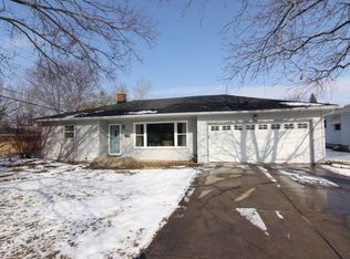 5018 Woodburn Dr, Madison, WI 53711
