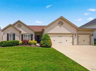 19 Milton Brennan Manor Ct, Wentzville, MO 63385