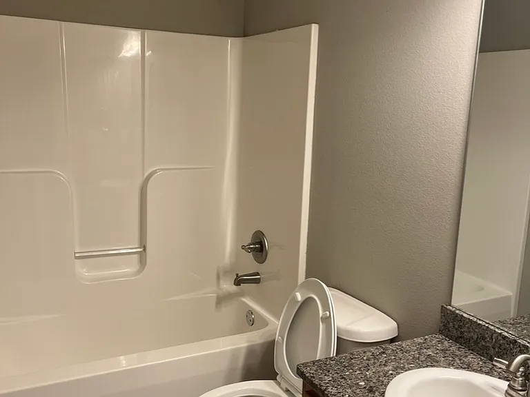 3301 SW Windrift Ave #1 — Photo 6