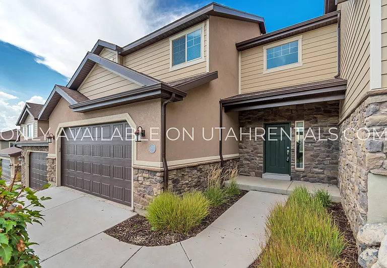 1638 E Aspen Loop — Photo 3