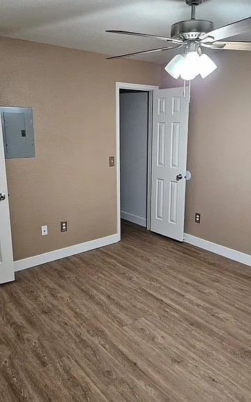 231 W Horizon Ridge Pkwy #123 — Photo 14