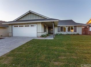 20327 Fairweather St, Santa Clarita, CA 91351