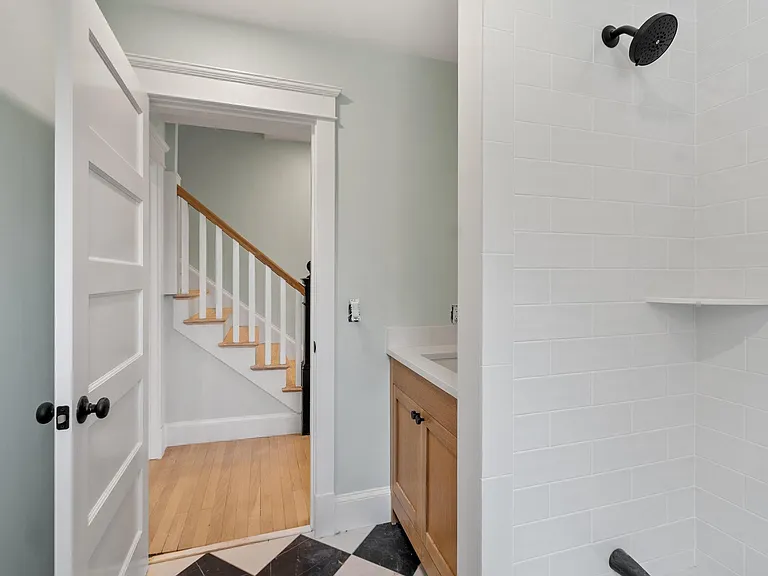 61 Warren St #2 — Photo 11