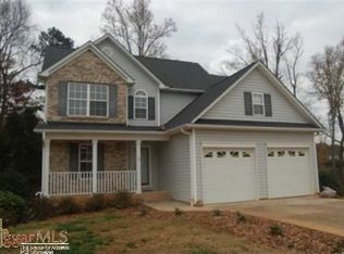 10 Bottesford Ct, Simpsonville, SC 29680