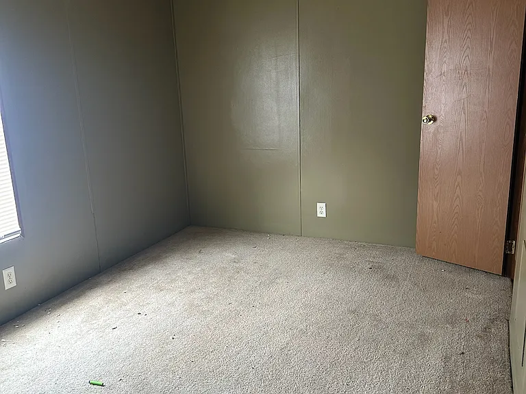 182 Clements Rd — Photo 9