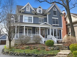 779 Hill Ave, Glen Ellyn, IL