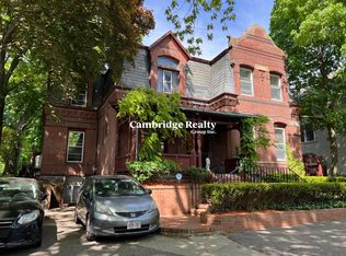 175 Summer St #6T, Somerville, MA 02143